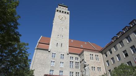 Das Rathaus von Berlin-Neukölln.
