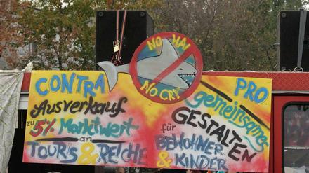 Demo gegen Immobilienhaie im Oktober. 