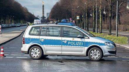 Viele Polizeiwagen fielen am Montag aus. Allerdings konzentrierten sich die Probleme auf den Opel Zafira - und nicht den hier gezeigten VW Touran.