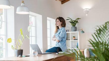 Für ein komfortables Home Office können viele Produkte helfen.