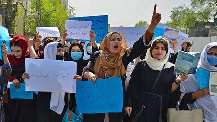 Die Taliban verwehren Afghanistans Frauen das Recht auf Bildung.