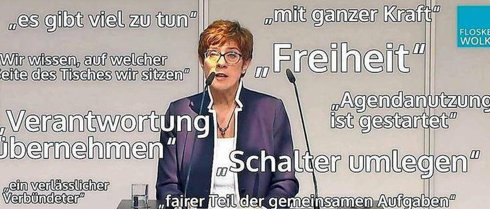 In der Bundestagsrede von Annegret Kramp-Karrenbauer als neue Verteidigungsministerin fanden die Macher der „Floskelwolke“ viele Beispiele für Phrasensprech.