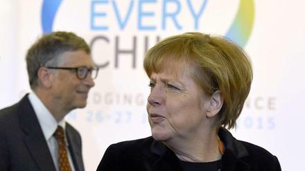 Der Microsoft-Gründer Bill Gates will weitere 1,55 Milliarden Dollar in Impfprogramme für Kinder investieren. Und Gastgeberin Angela Merkel sagte 600 Millionen Euro zu. Sie sprach am Dienstag von einem "Jahr der Entscheidungen" für eine nachhaltige Entwicklung. 