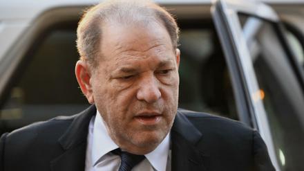 Harvey Weinstein kommt am Mittwoch am Gericht in New York an.