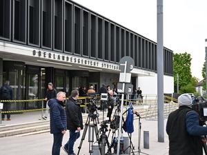 Vor dem Oberlandesgericht in Stuttgart-Stammheim beginnt ein Prozess um Reichsbürger, die mutmaßlich einen Umsturz in Deutschland geplant haben sollen. 