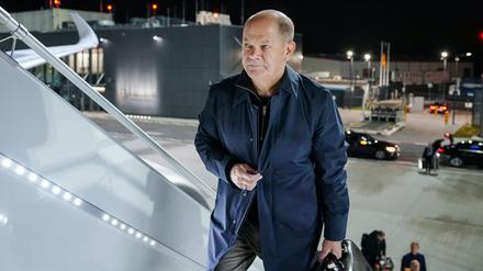 Bundeskanzler Olaf Scholz (SPD) reist mit dem neuen Airbus A350 „Konrad Adenauer“ nach Argentinien, um seine Lateinamerika-Reise zu beginnen.