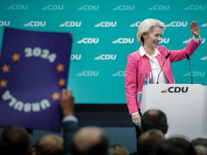 Ursula von der Leyen, Präsidentin der Europäischen Kommission und Spitzenkandidatin der Union, spricht beim CDU-Bundesparteitag in Berlin.