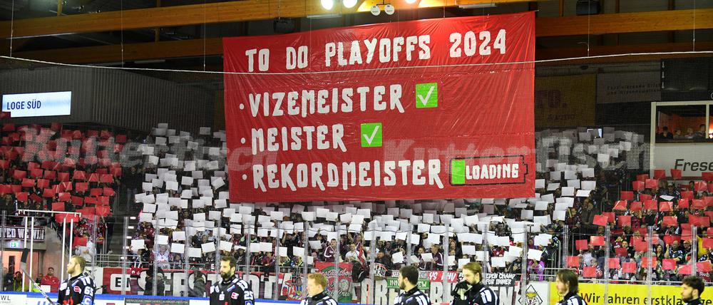 Vizemeister Ingolstadt und Meister München hat Bremerhaven schon besiegt. Im Duell mit dem Rekordmeister sieht es nicht ganz so gut aus.