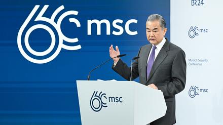 Chinas Top-Diplomat Wang Yi sagte in München, dass sich China stets für den Frieden einsetze.
