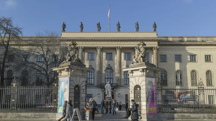 Hauptgebäude der Humboldt-Universität zu Berlin am Boulevard Unter den Linden.