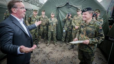 Verteidigungsminister Boris Pistorius (SPD) besuchte im Juli die deutsche Truppe in Litauen.