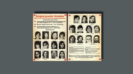 RAF-Fahndungsplakat von 1977. Die Verhaftung der Ex-RAF-Terroristin Daniela Klette ruft die Konfrontationen zwischen der er Rote Armee Fraktion (RAF) und dem deutschen Staat wieder ins Gedächtnis.