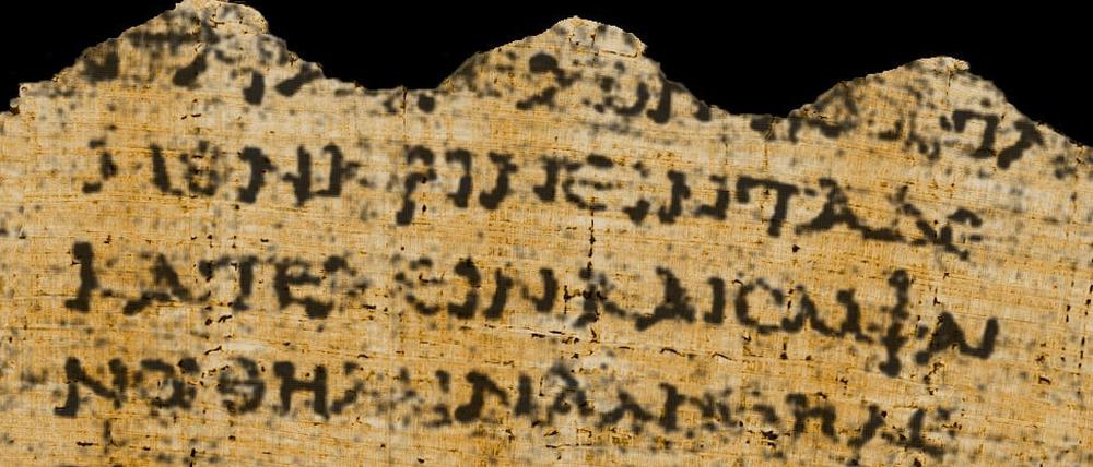 Relikt eines Papyrus aus dem Jahre 79 n. Chr. aus dem antiken Herculaneum