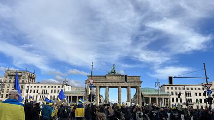 die Solidaritätsdemonstration am Brandenburger Tor am 24.2.2024 zum 2. Jahrestag des Ukraine-Kriegs