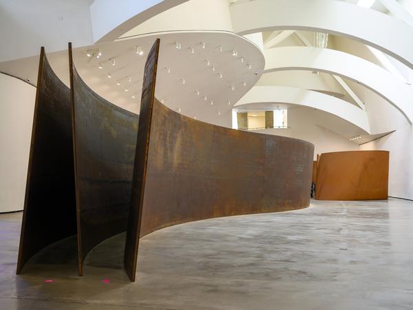 Die Installation „The Matter of Time“ im Bilbao Guggenheim Museum.