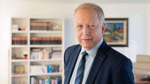 Gibt seinen Posten zum Jahresende auf: WDR-Intendant Tom Buhrow strebt keine dritte Amtszeit an.