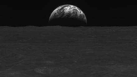 Ein Bild von der südkoreanischen Mondsonde.