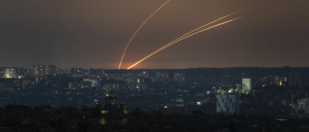Russische Raketen werden von der Region Belgorod aus auf die Ukraine abgefeuert. (Symbolbild)