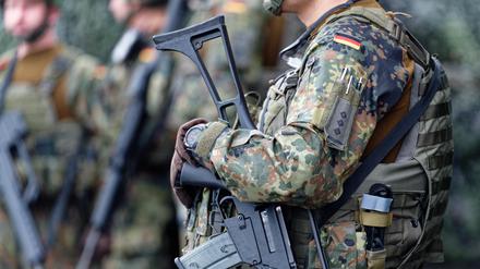 Soll in Deutschland wieder die Wehrpflicht eingeführt werden?