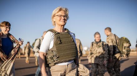 Christine Lambrecht (SPD) verkündete ihren Rücktritt als Verteidigungsministerin, nun wird eine Nachfolge gesucht.