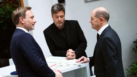 Koalition braucht mehr Führungspersonal: Die Ampel-Spitzen Olaf Scholz (Bundeskanzler), Robert Habeck (Wirtschaftsminister) und Christian Lindner (Finanzminister).