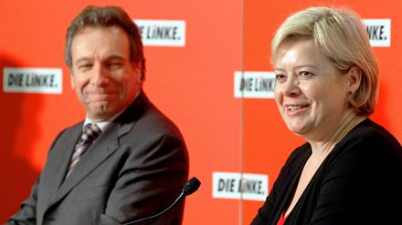 Zu zweit ist man weniger allein - die beiden Vorsitzenden der Linken, Klaus Ernst und Gesine Lötzsch.