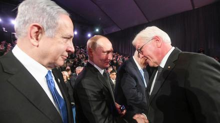 Benjamin Netanjahu, Wladimir Putin und Frank-Walter Steinmeier treffen beim Holocaust Forum aufeinander. 