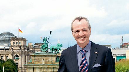 Philip D. Murphy, 2013 noch Botschafter der USA in Deutschland; fotografiert auf der Dachterrasse der US-Botschaft am Pariser Platz in Berlin-Mitte.
