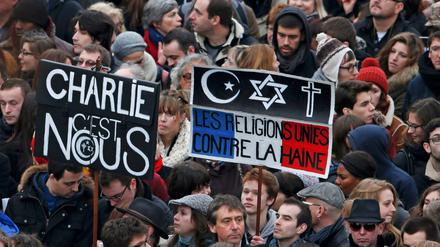 "Religionen sind einig gegen den Hass" - Demonstranten in Paris am Sonntag