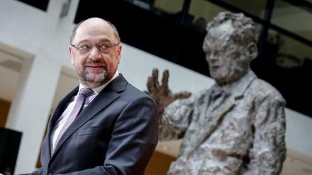 Der SPD-Vorsitzende Martin Schulz hat am Freitag Berichte über grünes Licht für eine große Koalition dementiert.