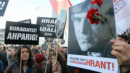 Aktuell bis heute: Der Mord an dem türkisch-armenischen Journalisten Hrant Dink hat mit dem Völkermord von 1915 zu tun.