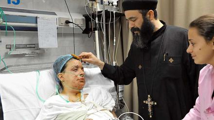 Die schwer verletzte Eman Ibrahim auf der Intensivstation des koptischen Sankt Markus Hospitals.