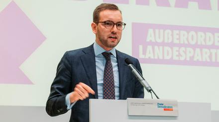 „Die AfD verhindert Ansiedlungen und die Rückkehr dringend benötigter Fachkräfte“, sagt FDP-Landeschef Zyon Braun. Seiner Meinung nach muss deshalb wieder stärker über Politik diskutiert werden.