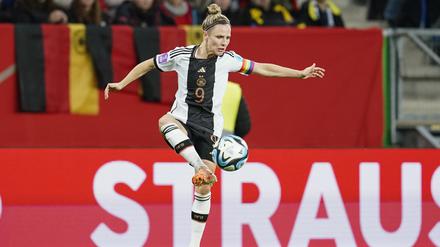 Svenja Huth hat ihre DFB-Karriere überraschend beendet.