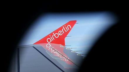 Air Berlin hat 2014 etwas mehr Fluggäste befördert - kommt über eine erneute Sanierung aber dennoch nicht rum.