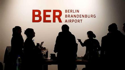 Der Dauerstreit um Flugrouten, Pfusch am Bau und bei der Planung des neuen Berliner Flughafens schaden dem Standort Deutschland, glaubt eine Mehrheit der Luftfahrtmanager.