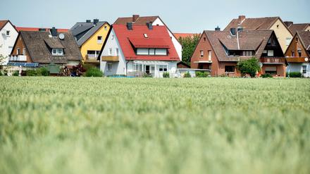 Altbauten zu Neubauten? Die energetische Ertüchtigung könnte zum Geschäftsmodell zur Aufwertung von Immobilien werden. 