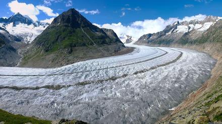 Gebirgshobel. Der Aletschgletscher in der Schweiz hat ein typisches U-förmiges Tal geschaffen. Damit entsteht viel Platz für Eis, sollte es zu einer neuen Vereisung kommen. 