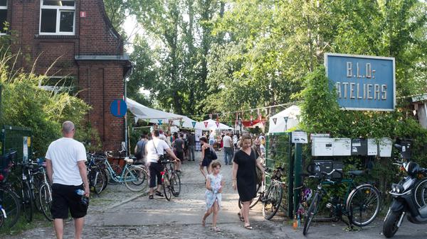 Rund 100 Künstler, Kreative und Handwerker arbeiten auf dem Gelände der B.L.O.- Ateliers in Lichtenberg. Auch soziale Projekte finden statt.