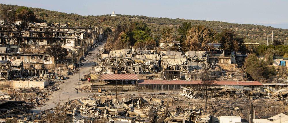 Das zu großen Teilen abgebrannte Lager Moria auf der griechischen Insel Lesbos. 