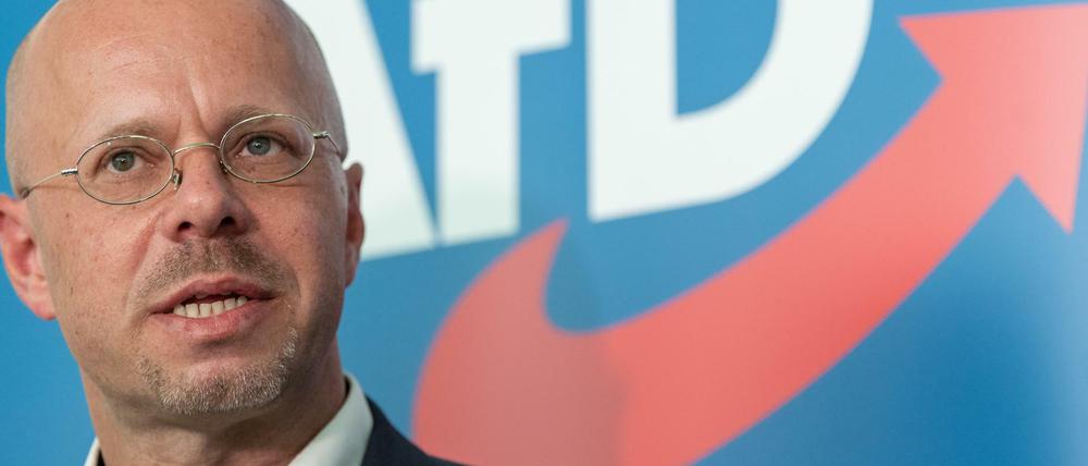 Andreas Kalbitz wurde aus der AfD geworfen, bleibt aber Mitglied der Landtagsfraktion.