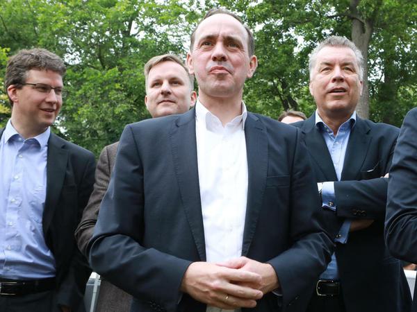 Brandenburgs CDU-Landeschef Ingo Senftleben (vorn, Mitte) will die Landtagswahl gewinnen.