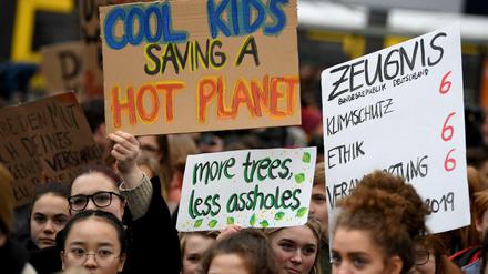 Schüler von "Fridays for Future" streiken für besseren Klimaschutz.