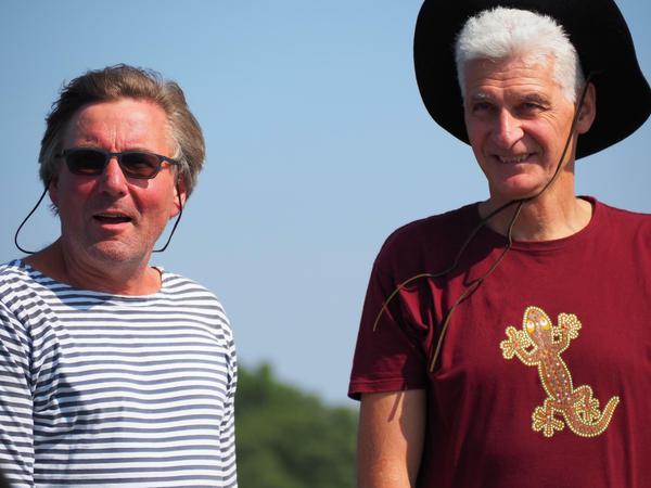 Freibeuter an der Pinne. Michael Wittke (links) und Rolf Schmachtenberg, die Skipper und Eigentümer der Concordia.