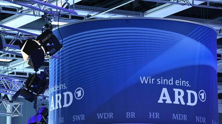 In der Reformdiskussion der ARD hat der Senderverbund angebliche Pläne zur Fusion von Sendeanstalten zurückgewiesen.
