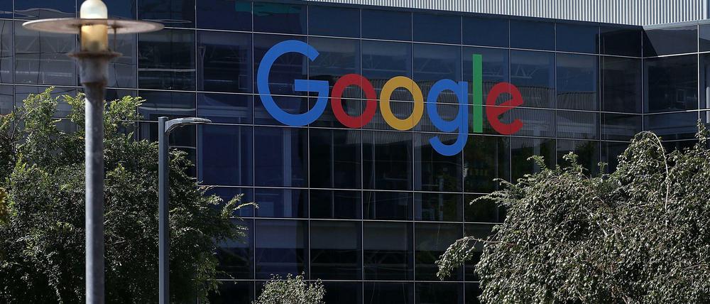 Wann muss Google für fremde Inhalte zahlen, dass sollte im Leistungsschutzrecht geregelt werden.