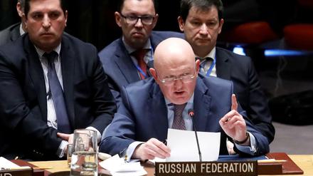 Der russische UN-Botschafter Nations Vassily Nebenzia dementiert jede Verwicklung seines Landes in den Nervengas-Anschlag auf den früheren Doppelspion Sergej Skripal. 