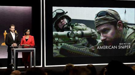 Der Film "American Sniper" von Clint Eastwood ist für sechs Oscars nominiert. Das Bild zeigt eine Szene von der Nominierungsshow.