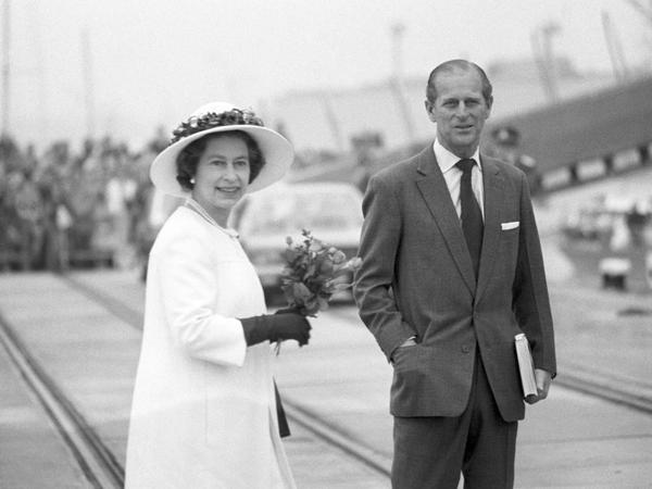 Königin Elizabeth II. von Großbritannien und Prinz Philip.