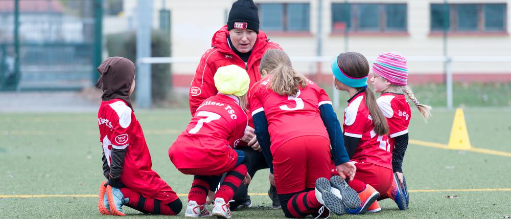 Beim Berliner TSC wird viel Wert auf den Frauen- und Mädchenfußball gelegt, vor allem im Nachwuchsbereich.